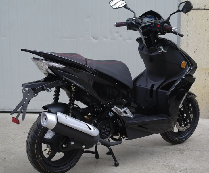 Scooter 50cc , Racing grand sport neuf garanti deux ans