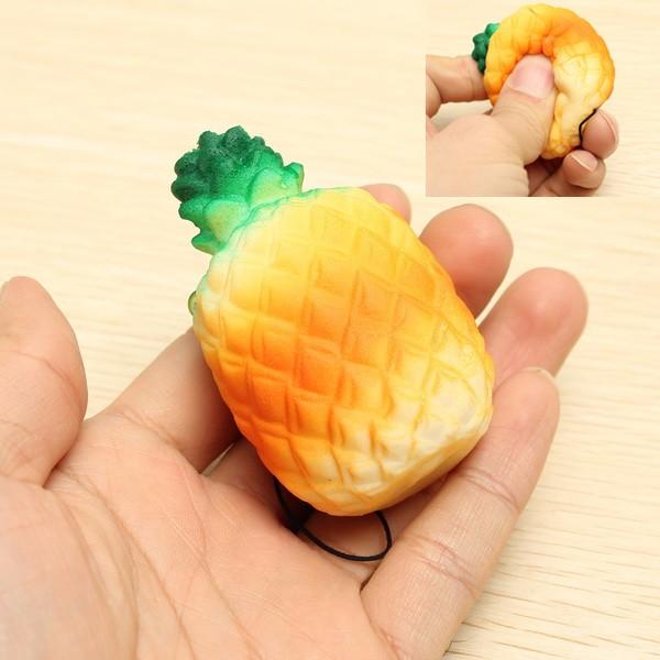 Squishy Ananas 4.5 * 7.5cm Fruit Porte-clés Téléphone Sac Sangle Pendentif Décor Cadeau