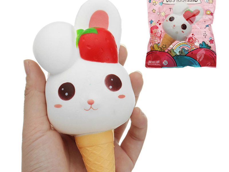 Crème glacée de lapin de Gigglebread spongieux 13.5 * 6.5 * 6CM lentement s'élevant avec le cadeau de collection d'emballage