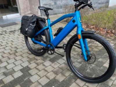 Vélo électrique un stromer speedelec 45km/h edition spéciale bleu Royal de 2021