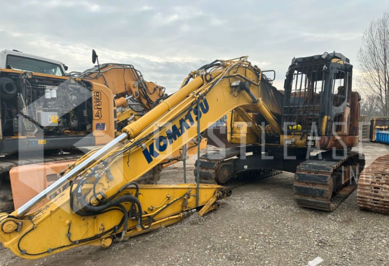 Komatsu PC228US LC-10