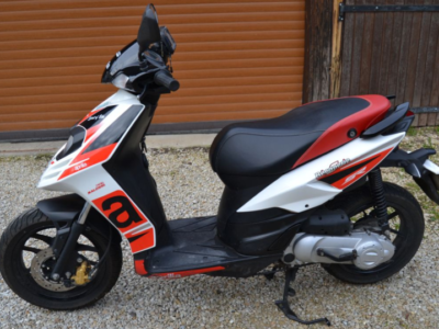 Scooter Aprilia 50 CC