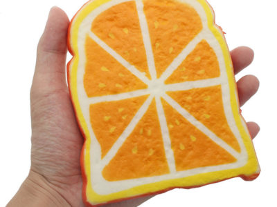 SquishyShop Tranche de Toast Orange Pain Squishy 14cm Soft Slow Rising Collection Cadeau Décor Jouet