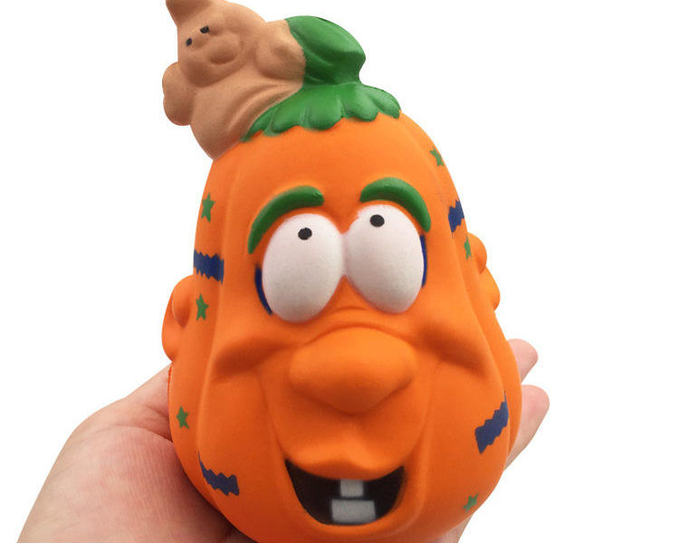 Squishy 11.5 * 8 * 7.5CM de Pumpkin Halloween de GiggleBread sous licence en hausse lente avec emballage