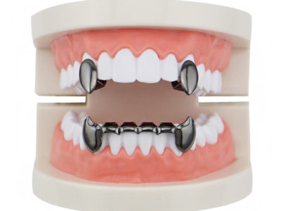 4 couleurs vintage dentier vampire …