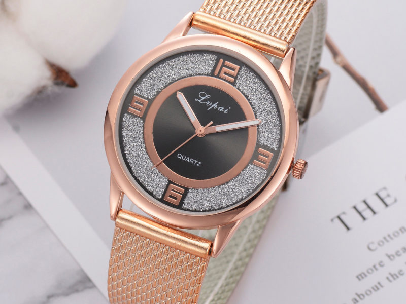 LVPAI P732 or élégant design femmes montre au poignet à la …