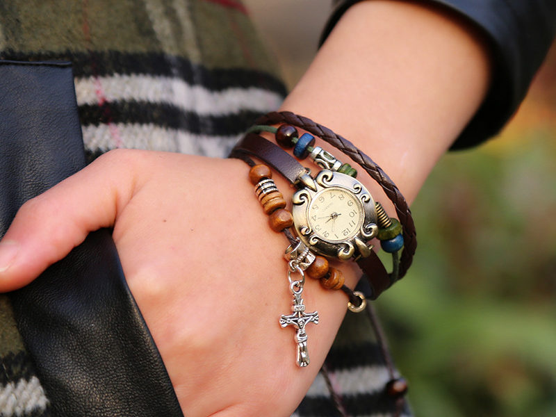 Bracelet en cuir de vachette vintage …