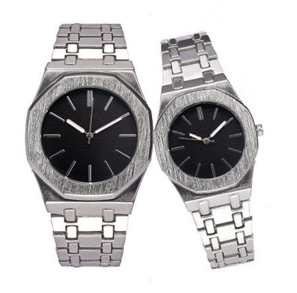 Montre de couple de montre de …